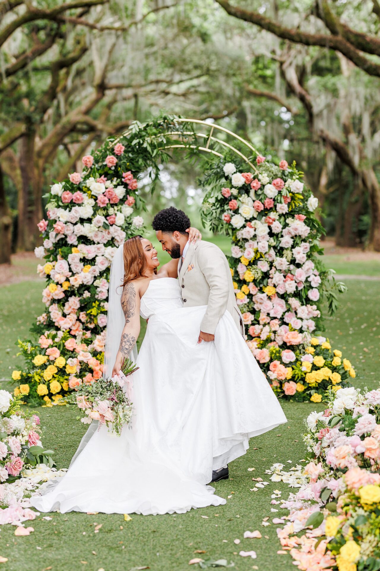 Legare Waring House For brides dreaming of an elevated, high-end wedding that exudes Southern charm